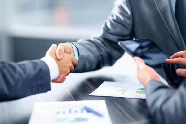 insurance market forecast
